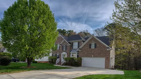 7 Monteith Ct, Durham, NC 27713