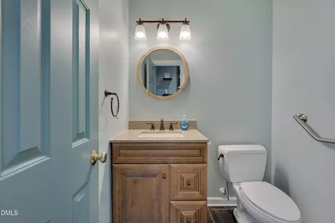 Bath - 7 Monteith Ct, Durham, NC 27713 photo 1 of 6