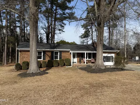 112 Pine Country Ln, Knightdale, NC 27545