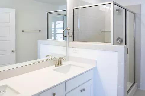 27 Ara Ct #206, Angier, NC 27501