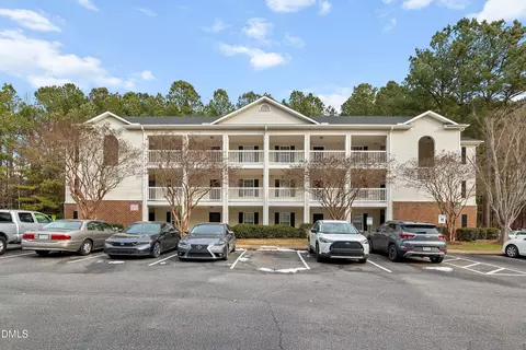 3000 Trailwood Pnes, Raleigh, NC 27603