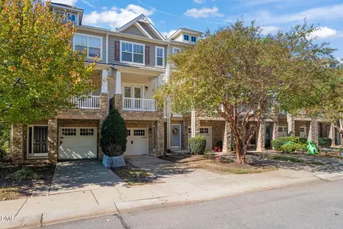 8005 Sycamore Hill Ln, Raleigh, NC 27612