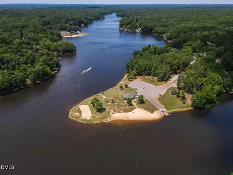 112 Desoto Dr, Louisburg, NC 27549