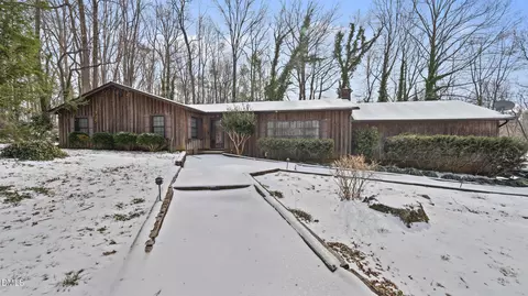 4804 Sidney Ln, Mcleansville, NC 27301