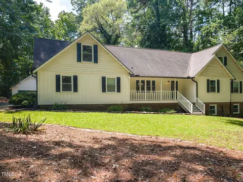 5704 Baird Dr, Raleigh, NC 27606