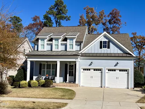 305 Fairway Vista Dr, Holly Springs, NC 27540