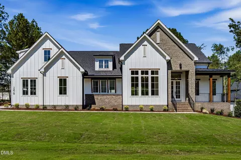 1219 Red Cedar Ct, Youngsville, NC 27596