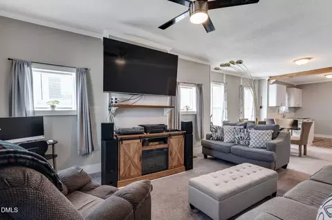 1006 Holloway St, Durham, NC 27701