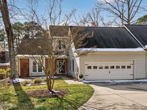 314 Tweed Cir, Cary, NC 27511