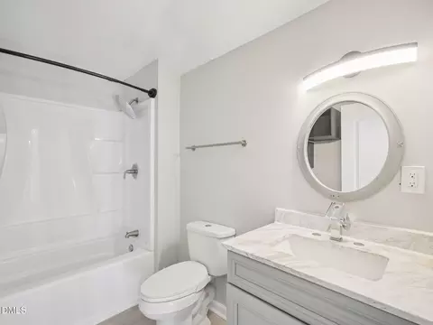 Bath - 125 End Ave, Durham, NC 27703 photo 1 of 4