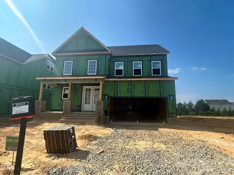 720 Fireship Rd, Fuquay Varina, NC 27526