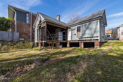Exterior - 316 E Cabarrus St, Raleigh, NC 27601 photo 5 of 6
