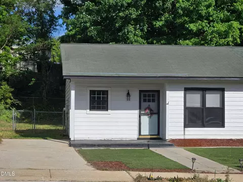 3602 Pine Knoll Dr, Raleigh, NC 27604