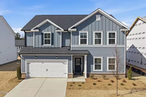 2108 Cedar Bird Ln, Fuquay Varina, NC 27526