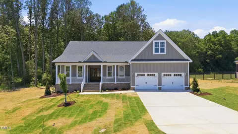 5142 Willows Edge Dr, Sims, NC 27880