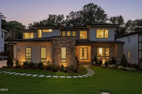 4119 Rockingham Dr, Raleigh, NC 27609