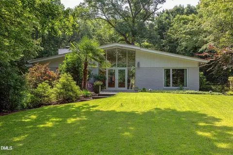 1908 S Lakeshore Dr, Chapel Hill, NC 27514
