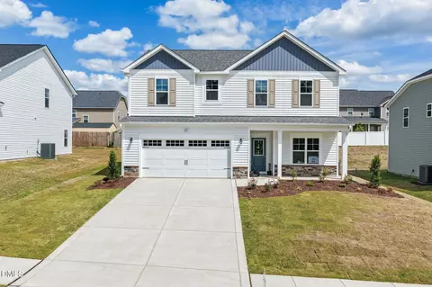 215 Brickendon, Raeford, NC 28376