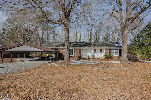 2408 Hillford Dr, Burlington, NC 27217