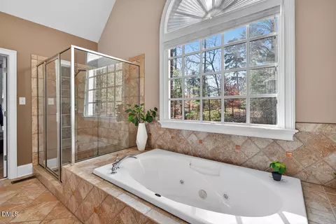 Bath - 2545 Bittersweet Dr, Durham, NC 27705 photo 4 of 9