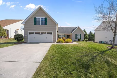 2537 Macleod St, Burlington, NC 27217