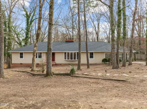 1904 Rolling Rd, Chapel Hill, NC 27514