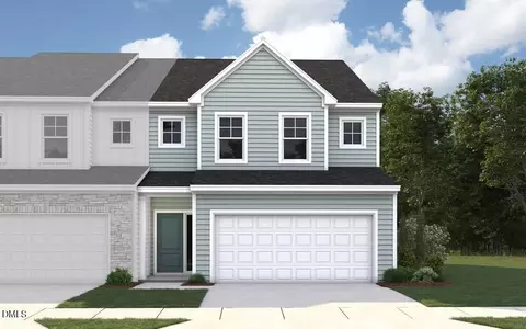 604 Barrington Row Ave, Zebulon, NC 27597