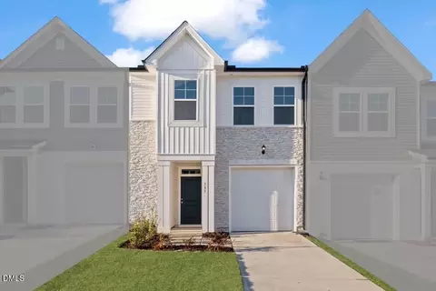 537 Eversden Dr, Zebulon, NC 27597