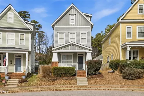 4406 Crystal Breeze St, Raleigh, NC 27614