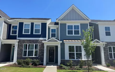 2416 Whitewing Ln, Wendell, NC 27591