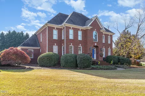 2432 Baileys Landing Dr, Raleigh, NC 27606