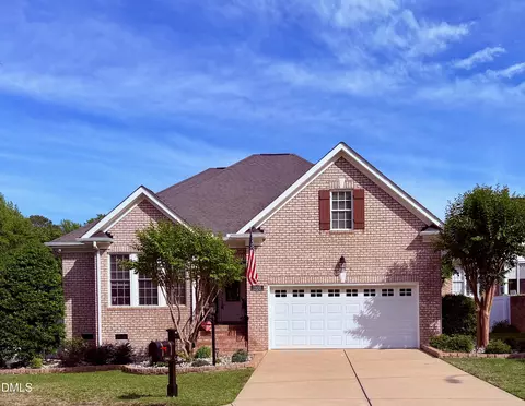 1990 N Tansea Ct, Fuquay Varina, NC 27526