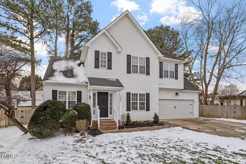 205 Capello Ct, Holly Springs, NC 27540