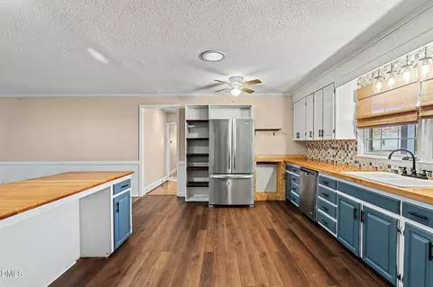 Kitchen - 210 E Holt St, Smithfield, NC 27577 photo 2 of 2