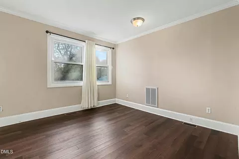 Bedroom - 210 E Holt St, Smithfield, NC 27577 photo 1 of 5