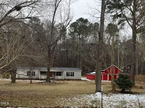 2108 Persimmon Cir, Archer Lodge, NC 27527