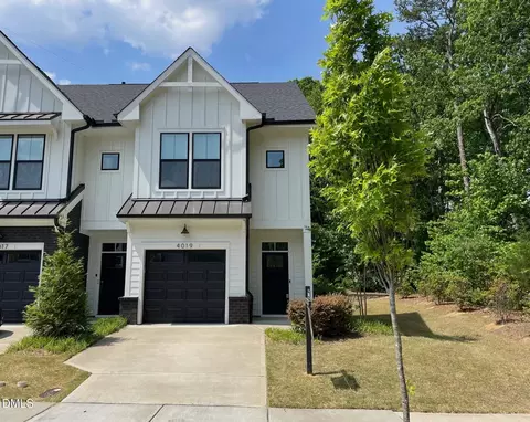 4019 Emerald Green Rd, Raleigh, NC 27612