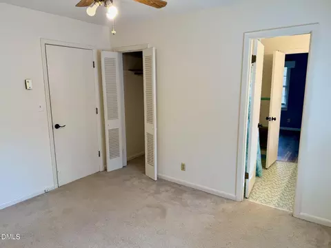 Bedroom - 102 Hillcrest Dr, Smithfield, NC 27577 photo 3 of 4