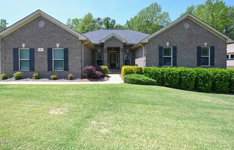 197 W Paige Wynd Dr, Angier, NC 27501