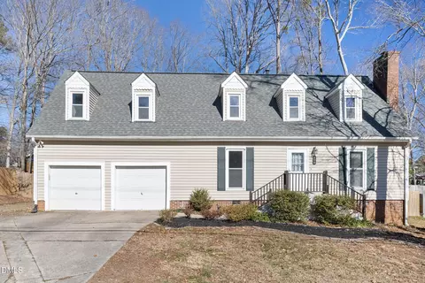 408 SW Maynard Rd, Cary, NC 27511