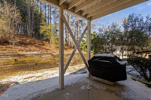 Exterior - 371 Bridgegate Dr, Cary, NC 27519 photo 9 of 13