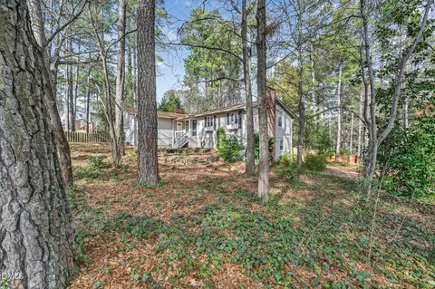 1341 Swallow Dr, Raleigh, NC 27606