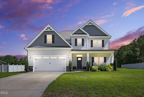 414 Fallingbrook Dr, Kenly, NC 27542
