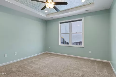 Bedroom - 643 Sturgeon St, Smithfield, NC 27577 photo 2 of 4