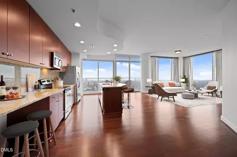 301 Fayetteville St #2406, Raleigh, NC 27601