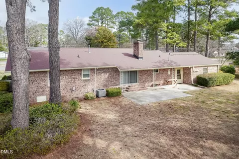 Exterior - 115 Strickland Dr, Smithfield, NC 27577 photo 9 of 11