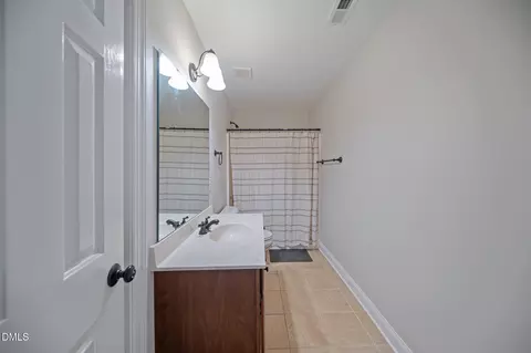 Bath - 72 Meadowmist Dr, Garner, NC 27529 photo 1 of 5