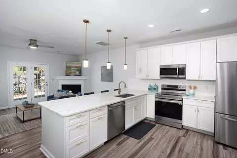 1304 Cozart St #503, Durham, NC 27704
