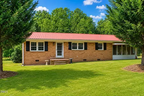 6416 Patterson Rd, Snow Camp, NC 27349