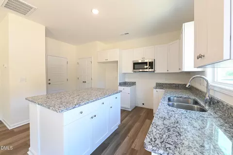 Kitchen - 148 Baxley Dr, Dunn, NC 28334 photo 2 of 5
